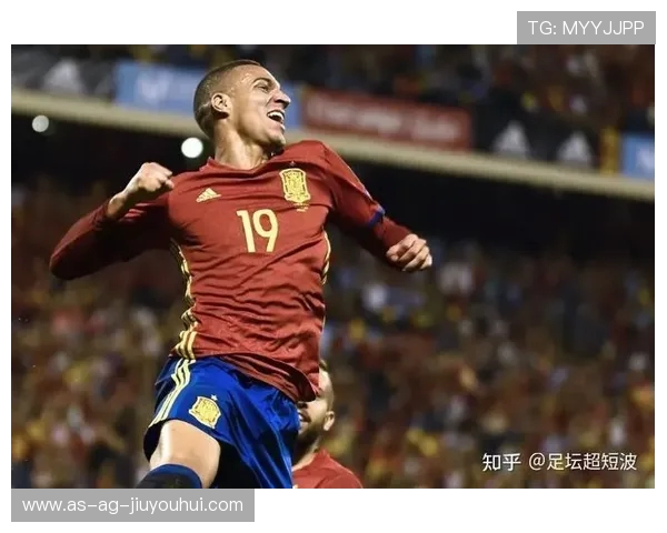 帅气足球女球星展现独特风采 持球突破与锋线冲刺的完美结合